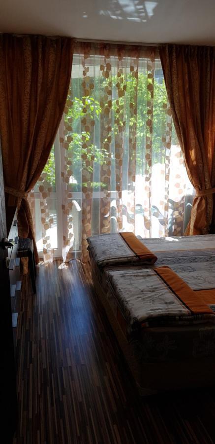 Apartment With Green Terrace Burgaz Dış mekan fotoğraf