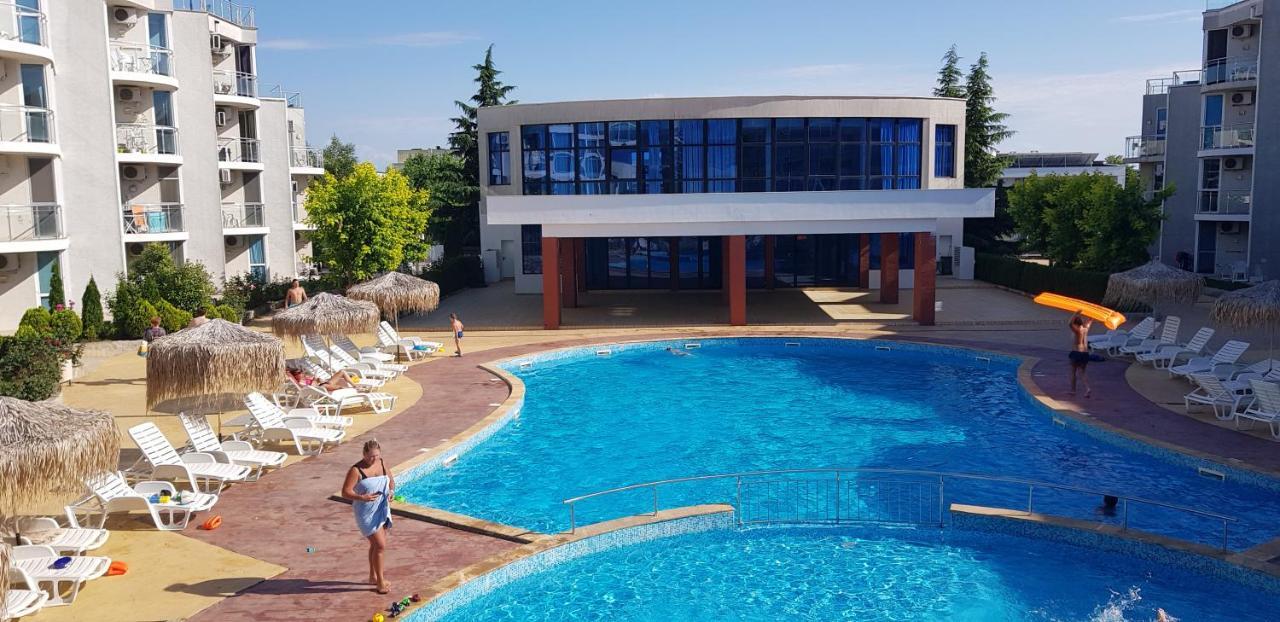 Apartment With Green Terrace Burgaz Dış mekan fotoğraf